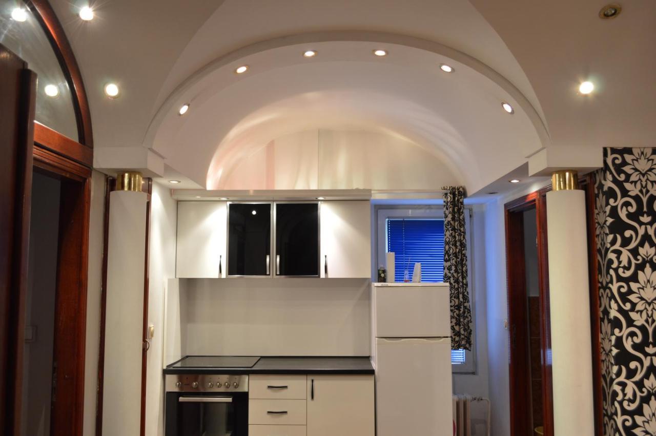 Apartment Stefanon 4 เบลเกรด ภายนอก รูปภาพ